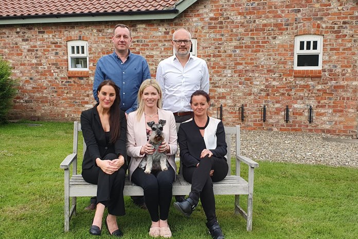 VetFinders, a new recruitment agency, has launched with a pledge to donate a minimum of 25% of its net profits to four animal and children’s charities.